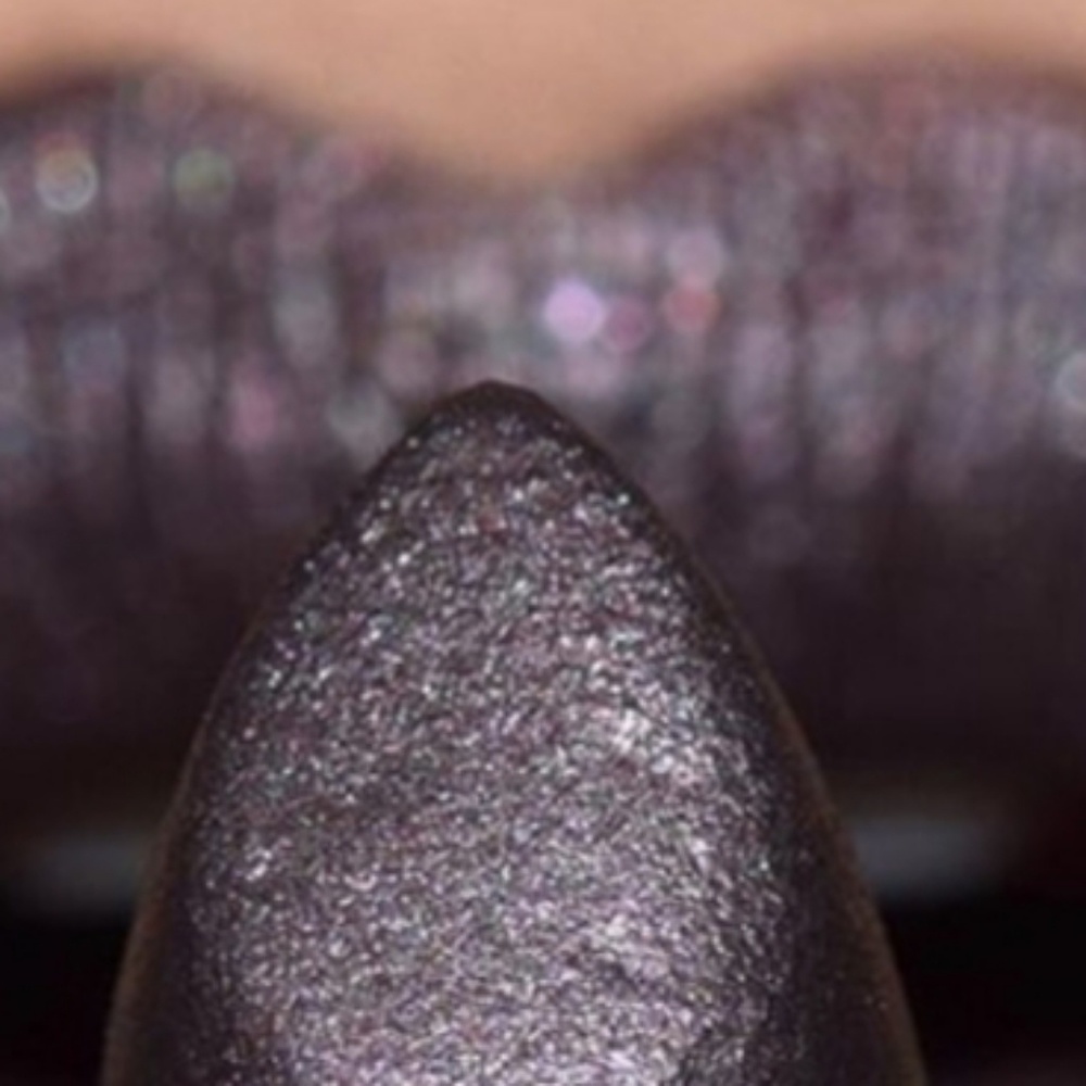 HOST PICK BEST IN  MAKEUP NIB Perlees Asphalt - Picture 2 of 8